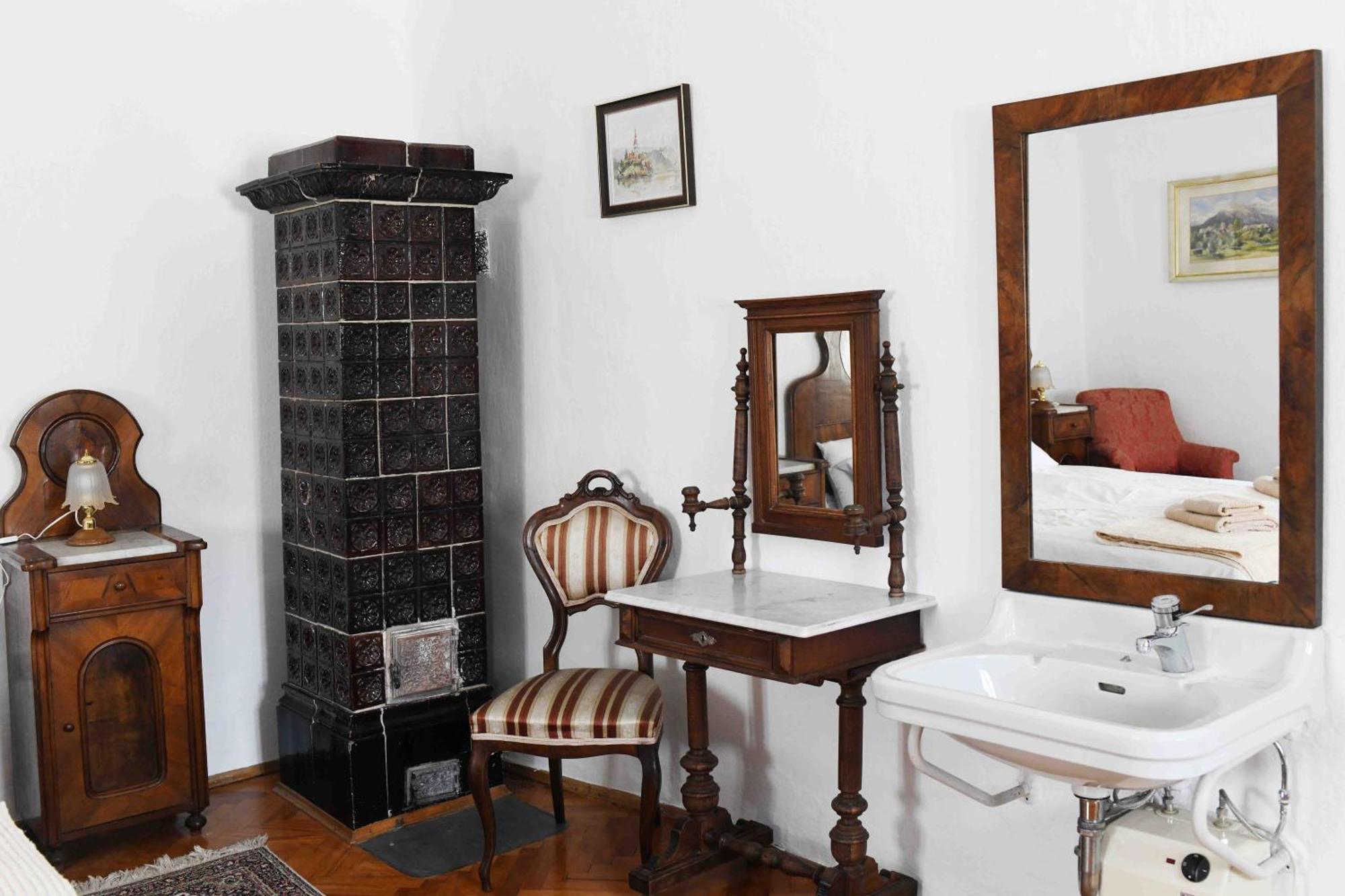 Baroque Villa Near Bled - Resort Vidmar Lesce  Ngoại thất bức ảnh